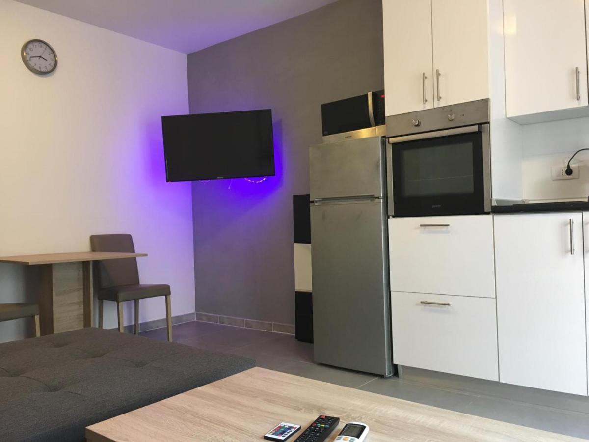Apartment To Rent Pula Ngoại thất bức ảnh